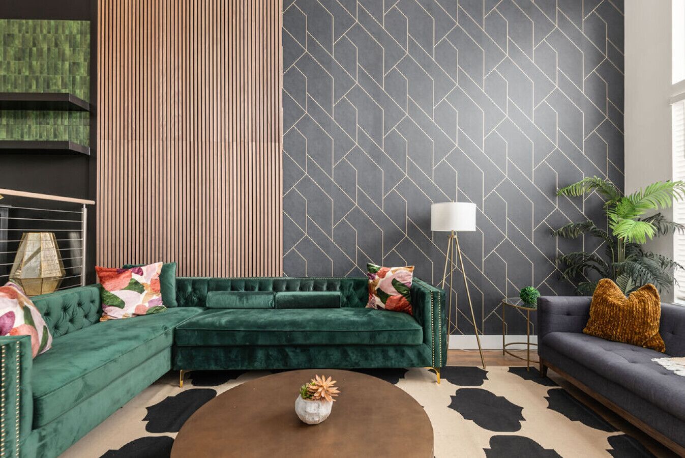 TV connectée, cheminée, jeux vidéo, baby-foot