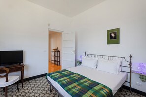 Huoneisto, merinäköala | 2 makuuhuonetta, silitysrauta/-lauta, ilmainen Wi-Fi