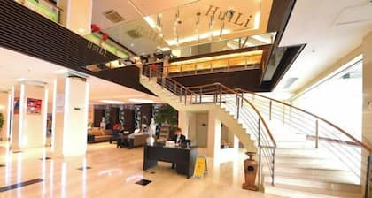 Huili Business Apartment (Jiayuguan Donghu Scenic Area Datang Food Street Branch)