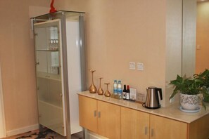 Room - Huili Business Apartment (Jiayuguan Donghu Scenic Area Datang Food Street Branch) (Jiayuguan)