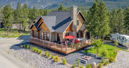 Spacious | Hot Tub | Pet-Friendly | Mountain Views | Fire Pit | Golf