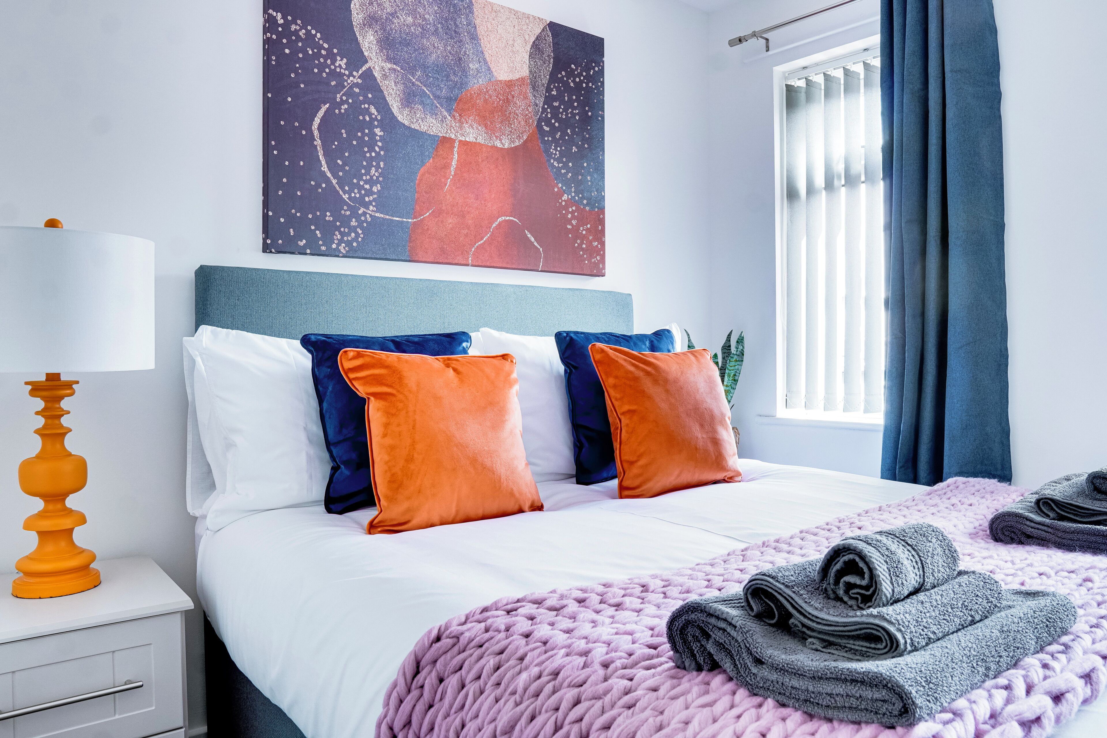 2 dormitorios, tabla de planchar con plancha, wifi y ropa de cama