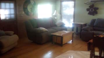 Smart TV, DVD player