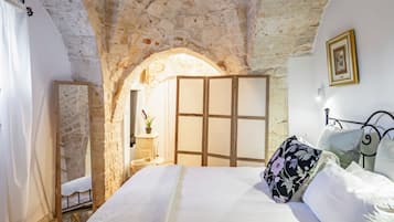 4 Schlafzimmer, BĂŒgeleisen/BĂŒgelbrett, Reisekinderbett, WLAN