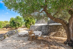 Outdoor dining - Villa Lavanda by Rentbeat (Ceglie Messapica)