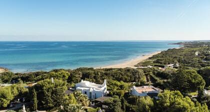 Villa Giglio with Garden and Mini Pool by Rentbeat