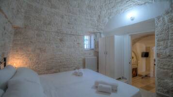 1 dormitorio, cuna de viaje, wifi y ropa de cama