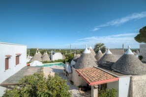 Exterior - Trullo Rosmarino by Rentbeat (Locorotondo)
