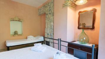 1 Schlafzimmer, Bügeleisen/Bügelbrett, Reisekinderbett, WLAN