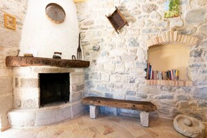 Interior - Zi Pasquale by Rentbeat (Abbateggio)