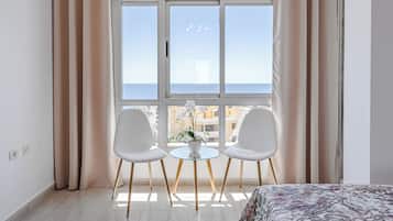 2 dormitorios, tabla de planchar con plancha, wifi y ropa de cama