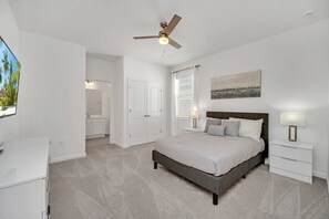 Room - Amazing 15 Suites Mansion/Pool/Spa/Close to Disney (Kissimmee)