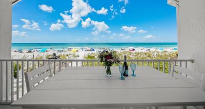 ~ BEACHFRONT PARADISE 2 ~ YES, THAT'S YOUR VIEW! ~ SPECIALS ~