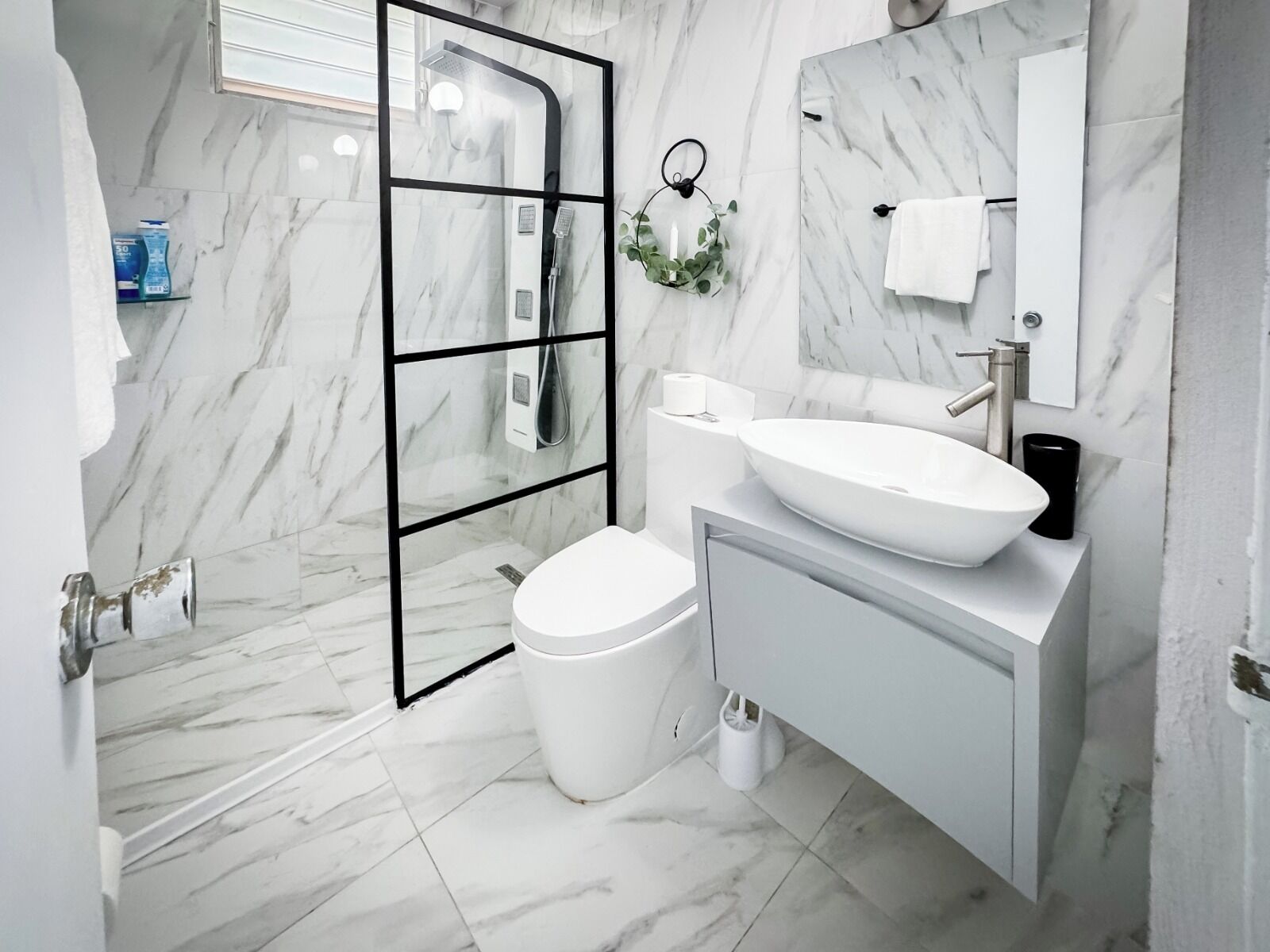 Towels, soap, toilet paper