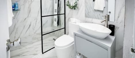 Towels, soap, toilet paper