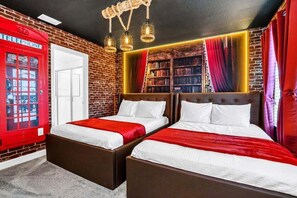 9 bedrooms, iron/ironing board, free WiFi, bed sheets - Brand New High End 9BR Villa in Storey Lake Resort (Kissimmee)