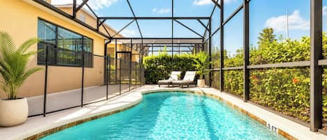 Beheizter Pool