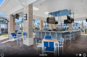 Bar (en la propiedad)
