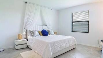 3 bedrooms, WiFi, bed sheets