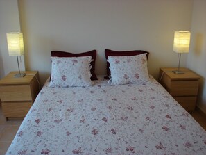 1 Schlafzimmer, Bügeleisen/Bügelbrett, kostenloses WLAN, Bettwäsche