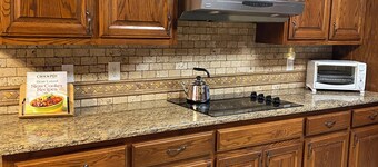 Home sweet home! Have enough space for big group family time with swimming pool 