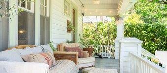 Margaux - 1967 Airstream Bambi