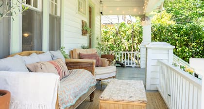 Margaux - 1967 Airstream Bambi