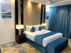 Hypo-allergenic bedding, pillowtop beds, blackout drapes, soundproofing - فندق فصل الصيف امان المنسك (Abha)