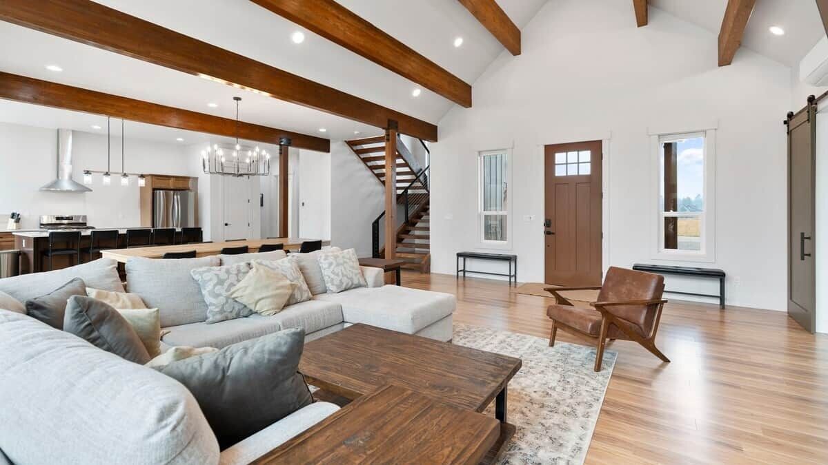 Televisie en een open haard