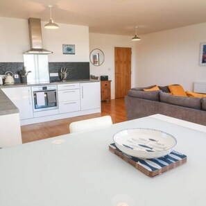Apartment | 1 bedroom - Newquay Near Beach Town Center Parking (Newquay)