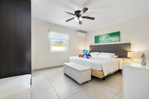 2 quartos, ferros/tábuas de passar roupa, Wi-Fi, roupa de cama
