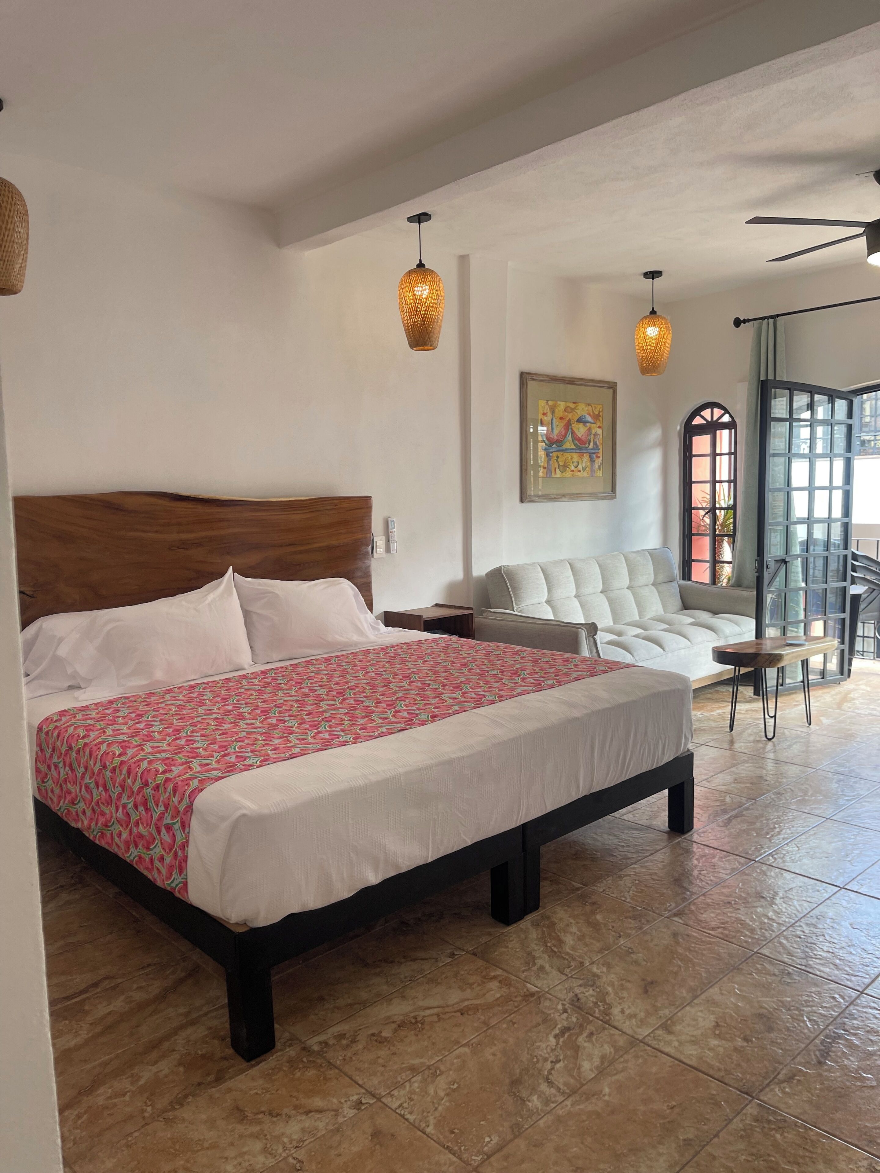 普通開放式套房, 1 間臥室, 非吸煙房, 私人浴室 | 高級寢具、特厚豪華床墊、房內夾萬、獨特設計