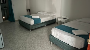 Standard Triple Room - Vista Azul Inn (San Andrés)