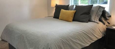 1 chambre, fer et planche à repasser, Wi-Fi, draps fournis