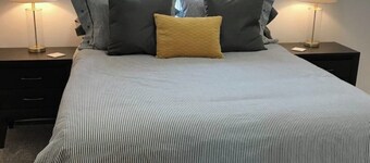 Ground Floor End Unit in Midtown Anchorage