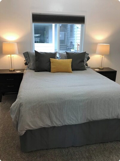 Ground Floor End Unit in Midtown Anchorage