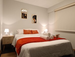 1 Schlafzimmer, Schreibtisch, Bügeleisen/Bügelbrett, kostenloses WLAN
