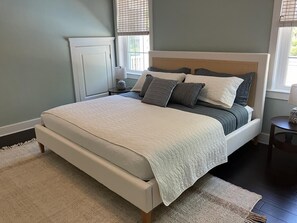 3 chambres, fer et planche à repasser, Wi-Fi gratuit