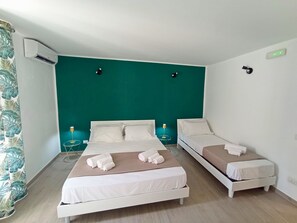 2 chambres, bureau, fer et planche à repasser, Wi-Fi gratuit