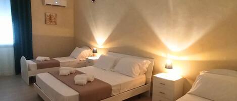 2 soverom, skrivebord, strykejern/-brett og wi-fi (inkludert)