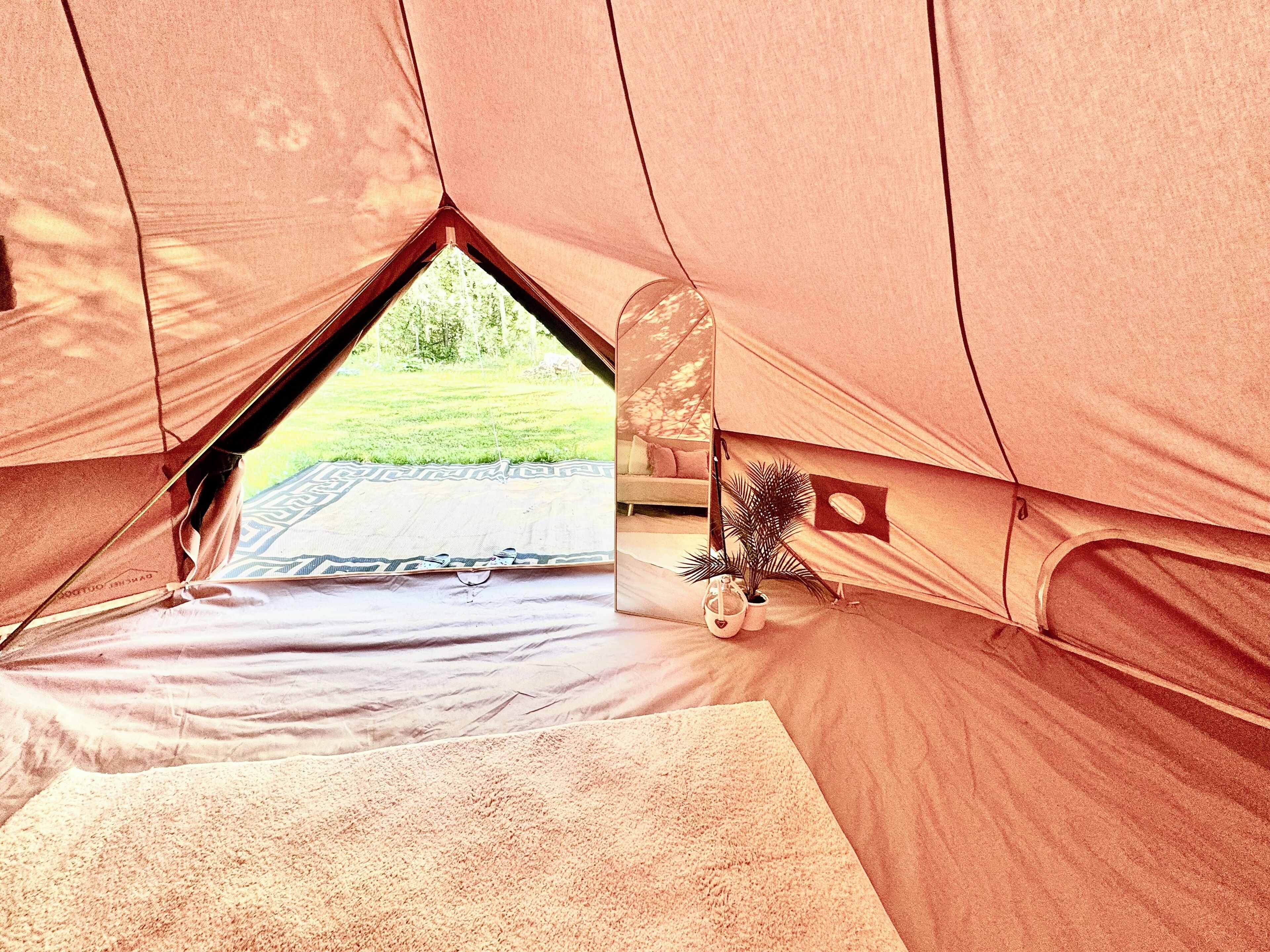 1 間睡房、床單