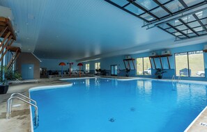 Piscine couverte
