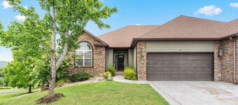 Ultimate Luxury Retreat: 5-Bedroom Villa at Stonebridge Resort