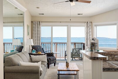 Surreal Views #328 | Beach | Pool | AC | Hot Tub