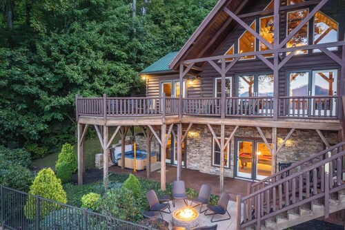 Mountain PeakViews - Breathtaking Mountain Views!