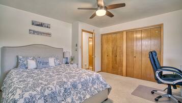 3 Schlafzimmer, Schreibtisch, Bügeleisen/Bügelbrett, kostenloses WLAN