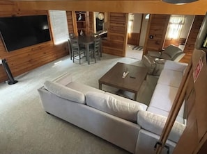 TV connectée, cheminée