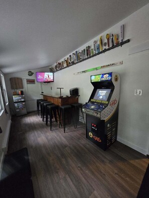 Spielezimmer