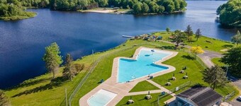 New Listing! Poconos Cabin in Lake Community