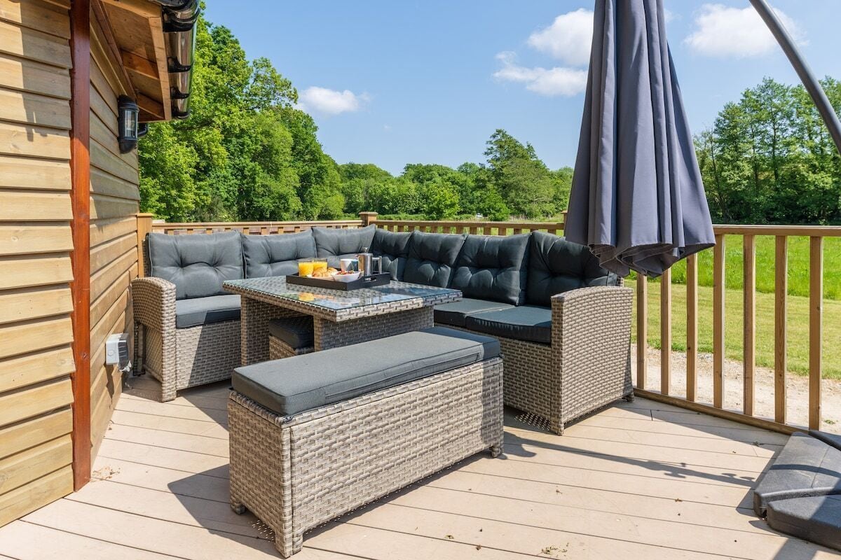 Design Apartment, Private Bathroom (Sleeps 2-6 - Mezzanine) | Terrace/patio